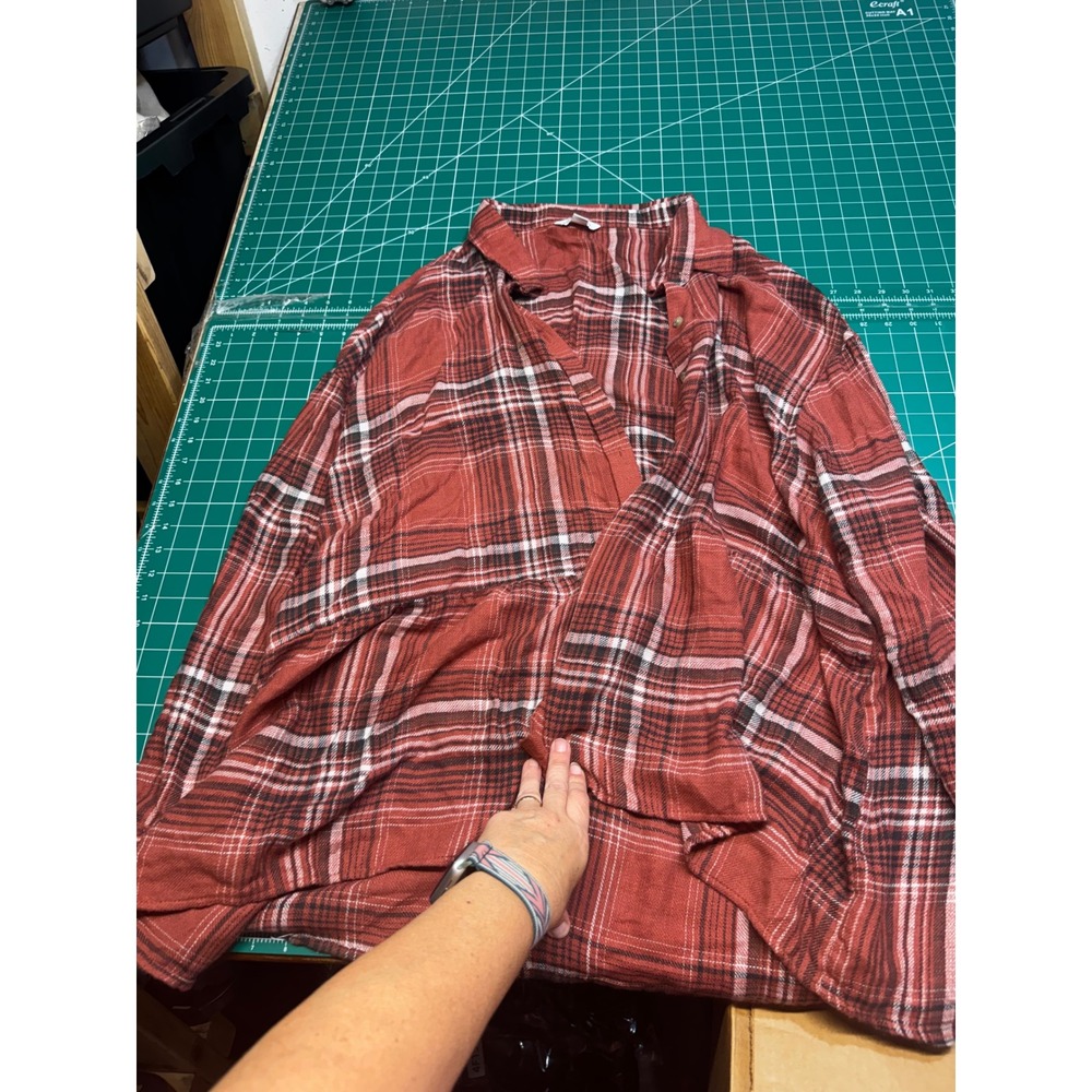 American Eagle Plaid Flannel Shirt Womens XXL Rust Red Black Button Up Top